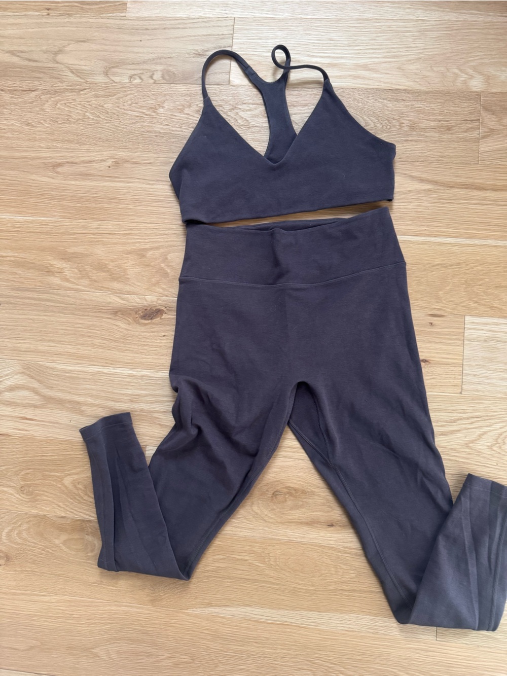 Athleta Intuition Set
